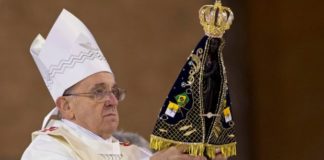 Papa Francisco saluda al pueblo brasilero en la fiesta de Nuestra Señora de Aparecida