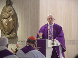 Papa Francisco leve indisposición. El Papa continúa su actividad en el Vaticano2