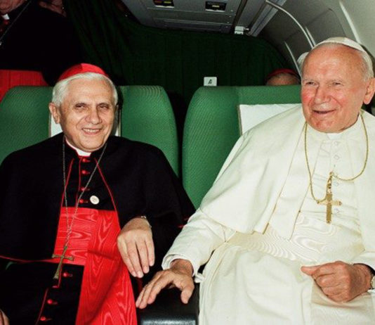 Benedetto XVI e Giovanni Paolo II